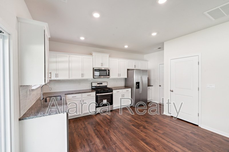 For Rent: 14112 Wilson Mac Ln Charlotte NC 28278 property image