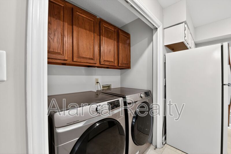 For Rent: 7425 Ashfield Ct Charlotte NC 28226 property image