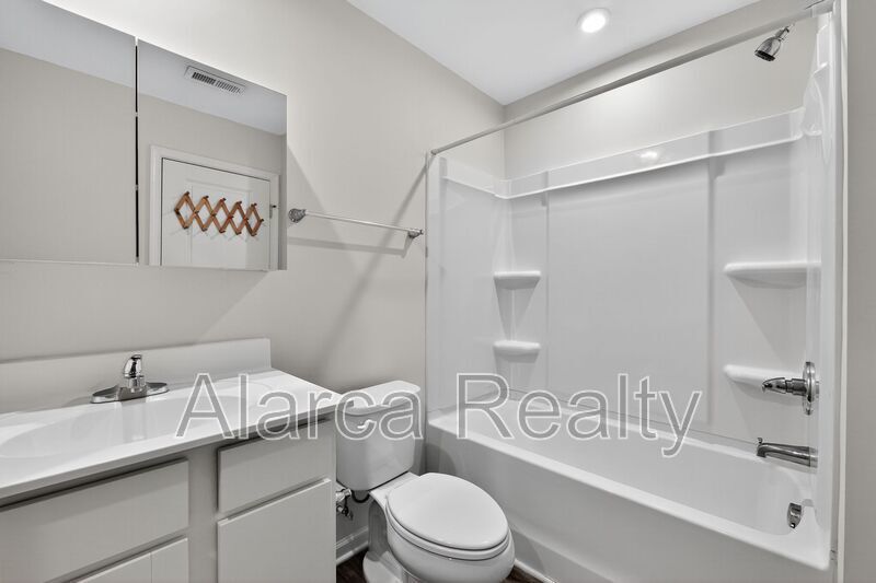 For Rent: 2504 Mccurdy Trl Charlotte NC 28269 property image