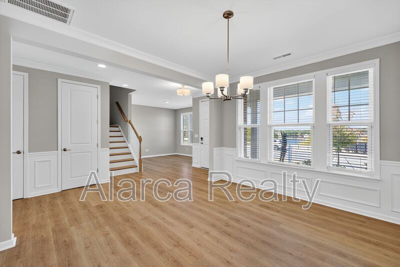 For Rent: 256 W Waterlynn Rd Mooresville NC 28117 property image