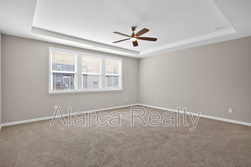 For Rent: 256 W Waterlynn Rd Mooresville NC 28117 property image