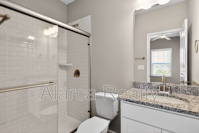 For Rent: 256 W Waterlynn Rd Mooresville NC 28117 property image