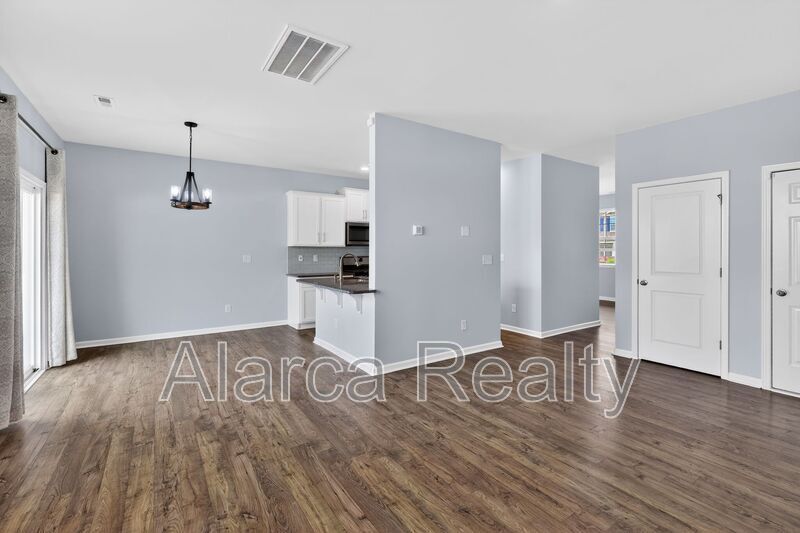 For Rent: 147 Cherry Birch St Mooresville NC 28117 property image