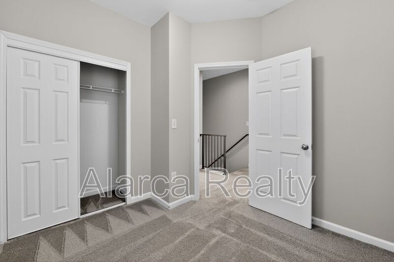 For Rent: 425 Centerfield Dr Charlotte NC 28214 property image