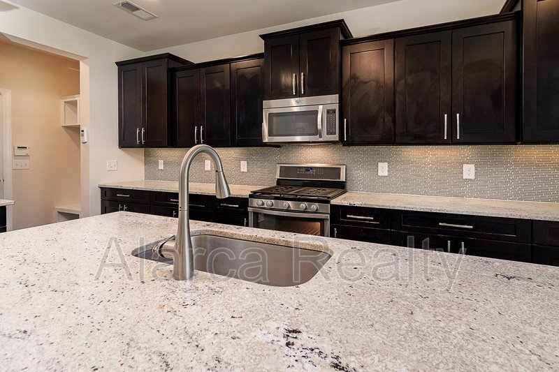 For Rent: 127 Blossom Ridge Dr Mooresville NC 28117 property image