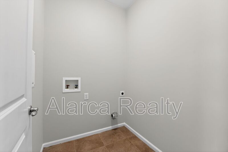 For Rent: 10615 Poe Ct Charlotte NC 28277 property image