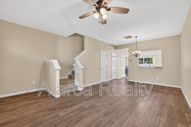 For Rent: 2817 Summergrove Ct, Matthews, NC 28105 property image