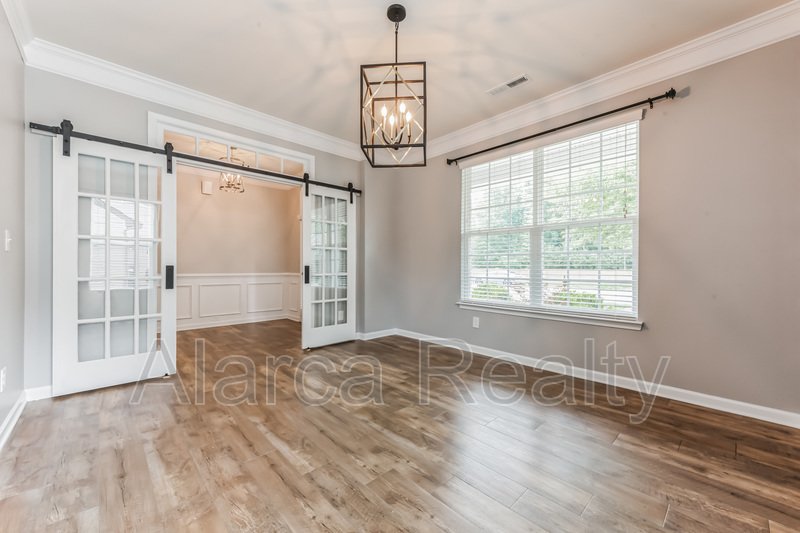 For Rent: 7419 Canova Ln Charlotte NC 28278 property image