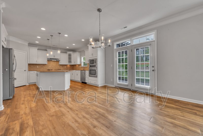 For Rent: 7419 Canova Ln Charlotte NC 28278 property image