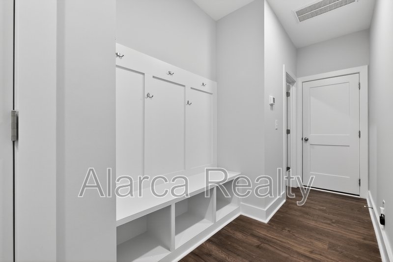 For Rent: 714 Falling Oak Aly Huntersville NC 28078 property image