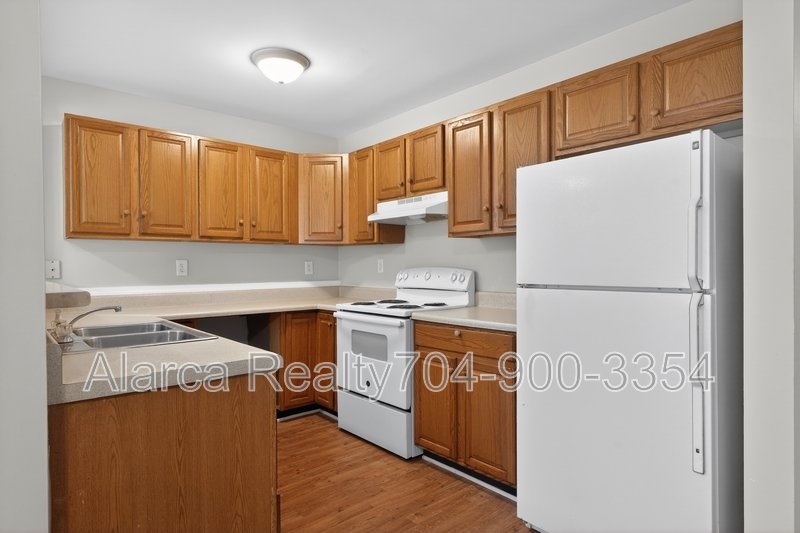 For Rent: 5620 Ilford St Charlotte NC 28215 property image