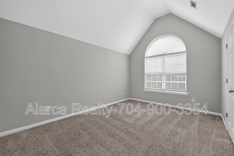 For Rent: 2041 White Cedar Ln Waxhaw NC 28173 property image