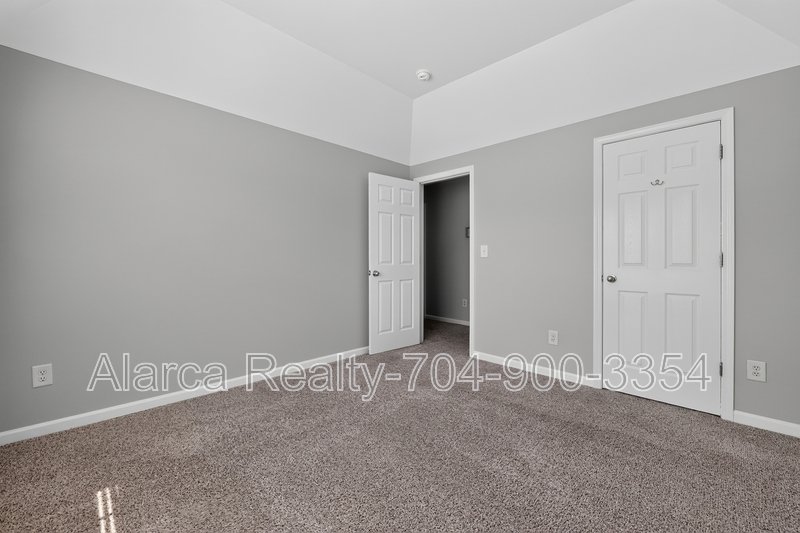 For Rent: 2041 White Cedar Ln Waxhaw NC 28173 property image