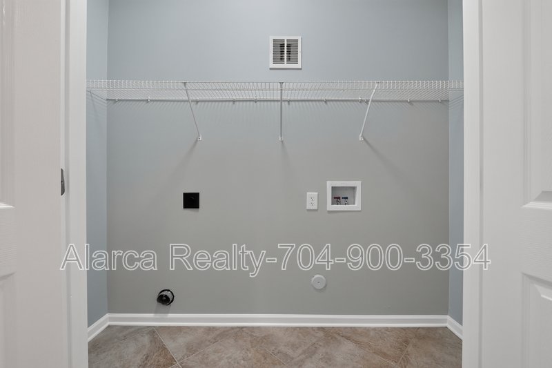 For Rent: 2041 White Cedar Ln Waxhaw NC 28173 property image