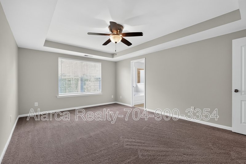 For Rent: 11528 Lottingly Dr Huntersville NC 28078 property image