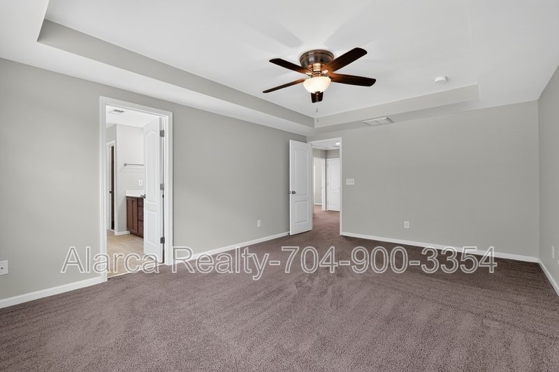 For Rent: 11528 Lottingly Dr Huntersville NC 28078 property image