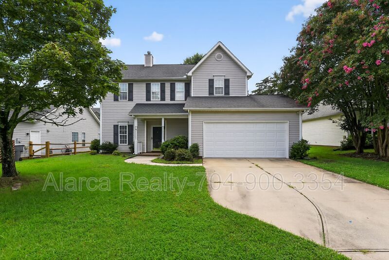 For Rent: 9205 Mitchell Glen Dr Charlotte NC 28277 property image