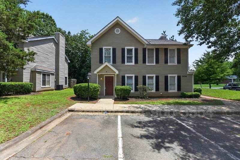 For Rent: 3134 Driftwood Dr Apt A Charlotte NC 28205 property image
