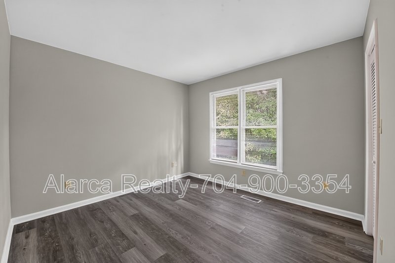 For Rent: 3134 Driftwood Dr Apt A Charlotte NC 28205 property image