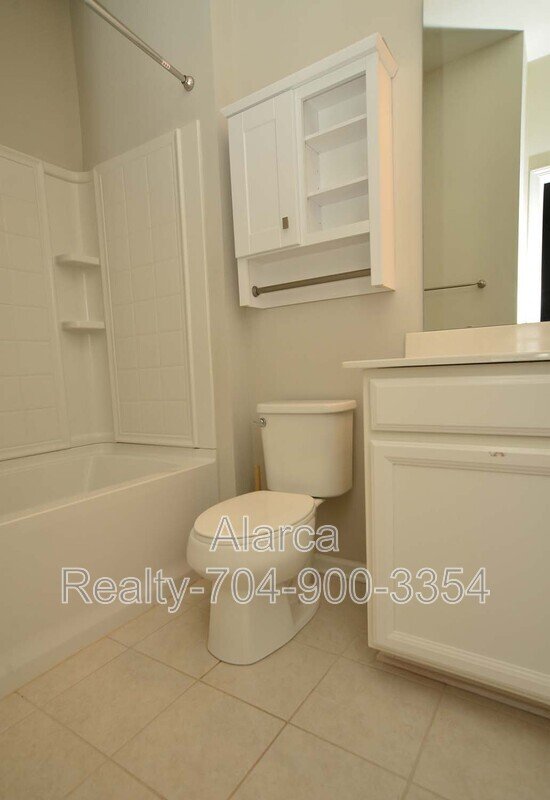 For Rent: 136 Morning Mist Ln Apt B Mooresville NC 28117 property image