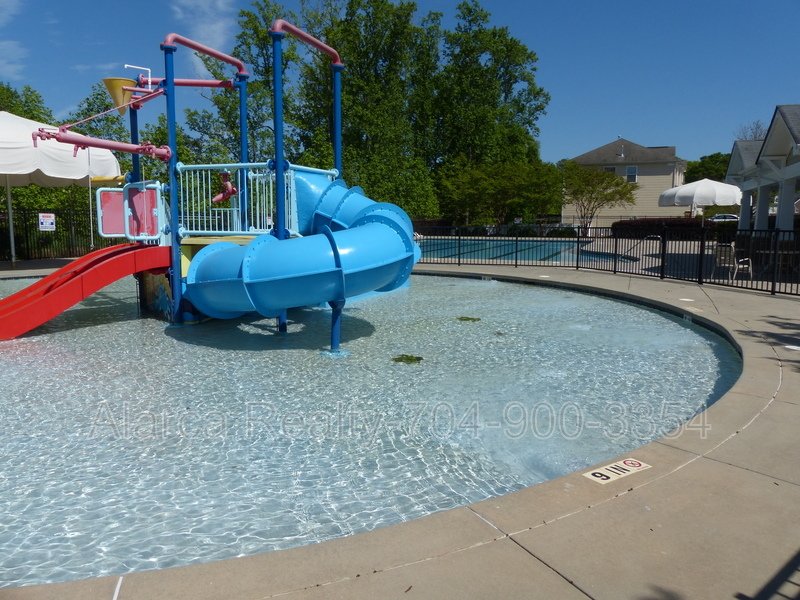 For Rent: 136 Morning Mist Ln Apt B Mooresville NC 28117 property image