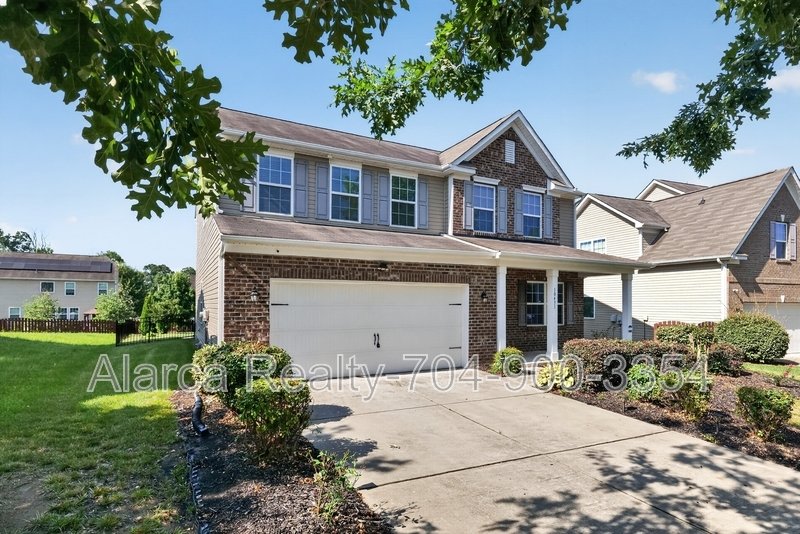 For Rent: 10431 Paisley Abbey Ln Charlotte NC 28273 property image