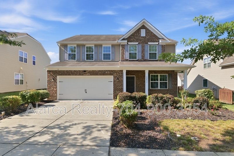 For Rent: 10431 Paisley Abbey Ln Charlotte NC 28273 property image