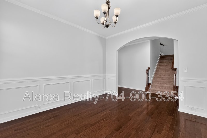 For Rent: 10431 Paisley Abbey Ln Charlotte NC 28273 property image