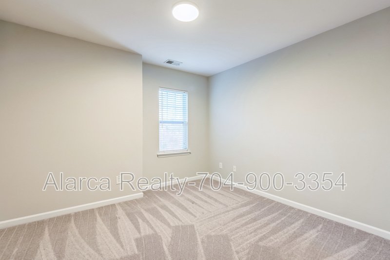 For Rent: 	2901 Meherrin Ct Waxhaw NC 28173 property image