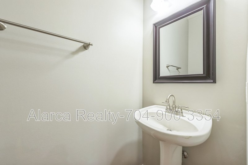 For Rent: 	2901 Meherrin Ct Waxhaw NC 28173 property image