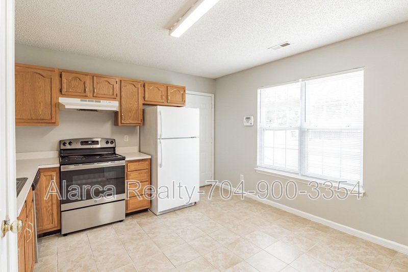 For Rent: 6532 David Ave Charlotte NC 28214 property image