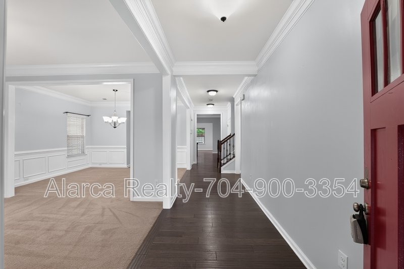 For Rent: 5804 Selkirkshire Rd Charlotte NC 28278 property image
