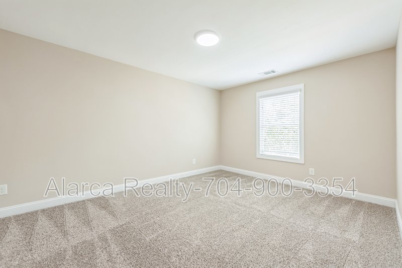 For Rent: 1020 Ridge Haven Rd, Waxhaw, NC 28173 property image