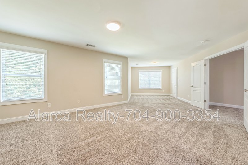 For Rent: 1020 Ridge Haven Rd, Waxhaw, NC 28173 property image