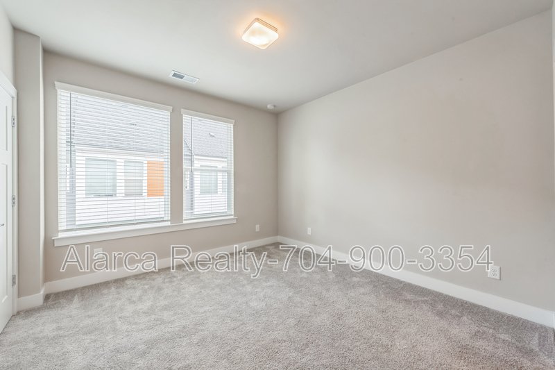 For Rent: 1311 Millpark Lane #13, Charlotte, NC 28203 property image