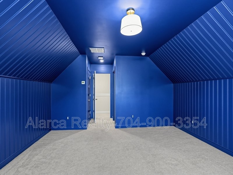 For Rent: 903 Claires Creek Ln Davidson NC 28036 property image