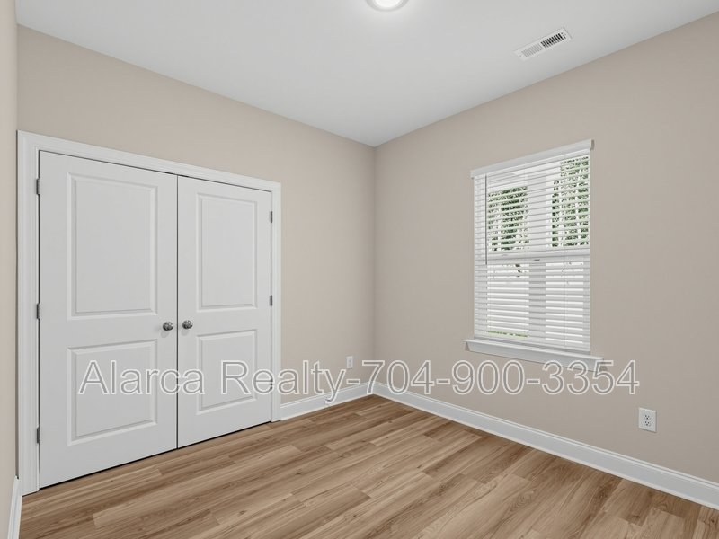 For Rent: 438 Weathers Creek Rd Troutman NC 28166 property image