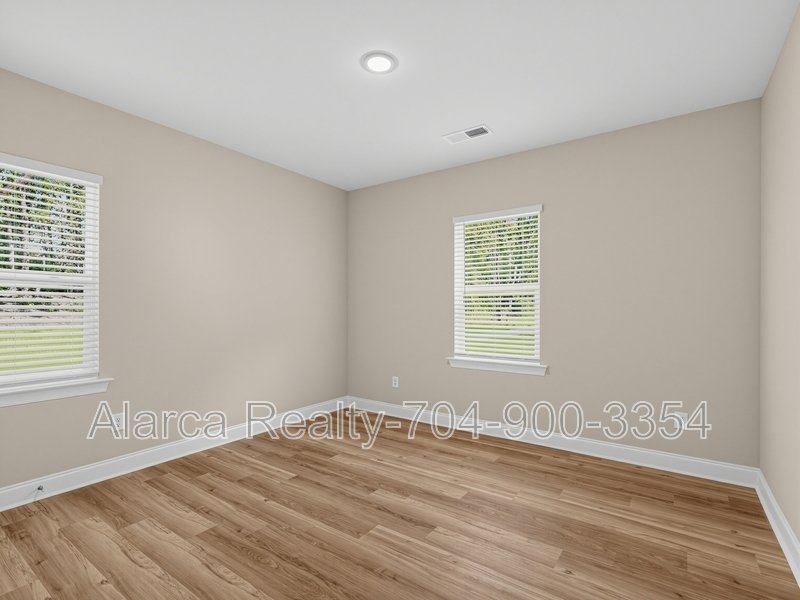 For Rent: 438 Weathers Creek Rd Troutman NC 28166 property image