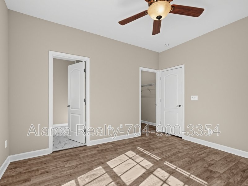 For Rent: 11410 Potters Row Cornelius, NC 28031 property image
