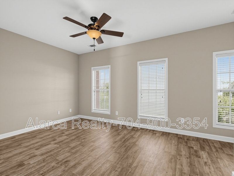 For Rent: 11410 Potters Row Cornelius, NC 28031 property image